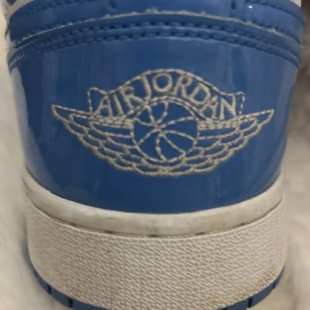 Jordan Air Jordan 1 Low White Blue Boys Sneakers Size 6Y FZ3929-114